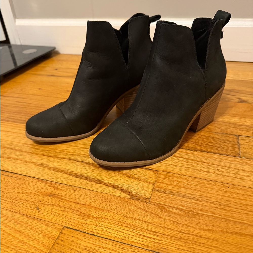 Toms Black Ankle Booties